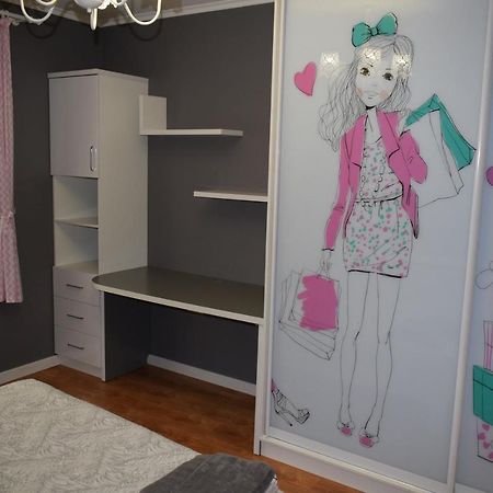 Apartment On Getmana Vigovskogo 49 Ρίβνε Εξωτερικό φωτογραφία