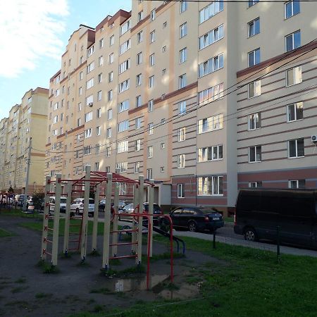 Apartment On Getmana Vigovskogo 49 Ρίβνε Εξωτερικό φωτογραφία