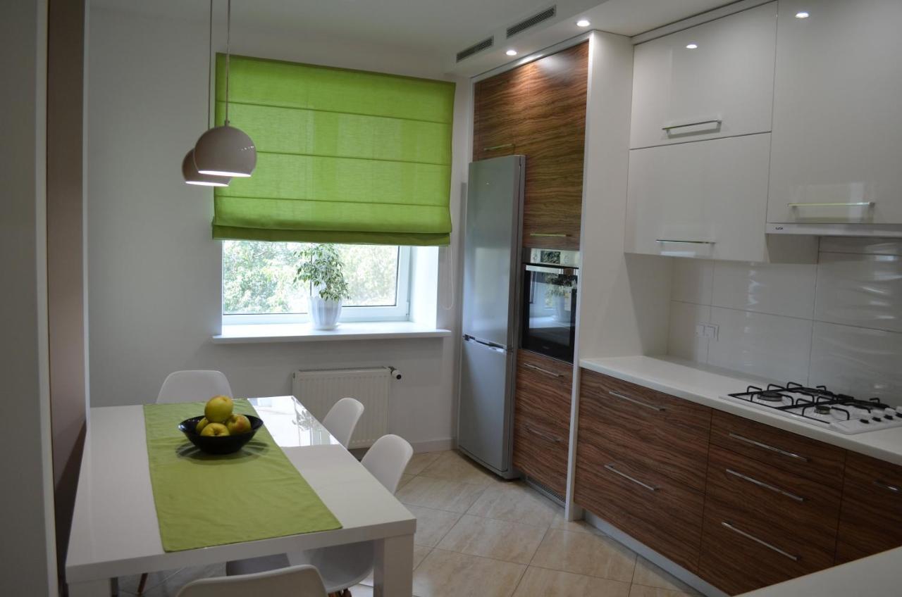 Apartment On Getmana Vigovskogo 49 Ρίβνε Εξωτερικό φωτογραφία